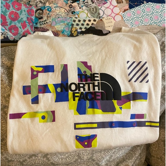 NWOT The North Face Short-Sleeve Coordinates Tee - Picture 2 of 5